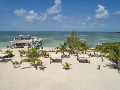 Belize-Travel-Cate-caulker-beaches