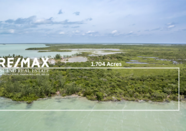 1.7-Acre Belize Waterfront Paradise with 375 Feet of Breathtaking Views